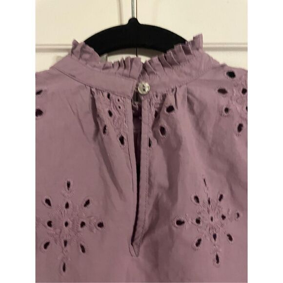 1. State purple eyelet ruffle sleeveless top size xs - Picture 5 of 9